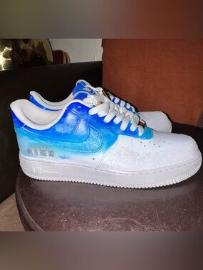 NIKE DAHOMEY ARTWHOS CUSTOM AIRFORCE 1’s Mens size 8